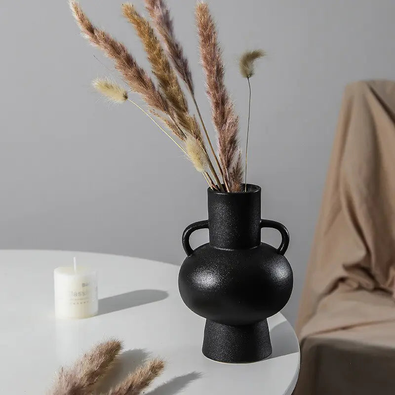 White/Black Ceramic Vases